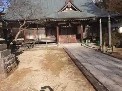 雲照寺の本殿・本堂
