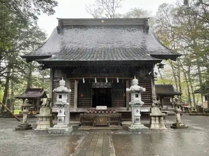 淺間神社(忍野八海)の本殿・本堂