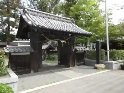 松本神社の山門・神門