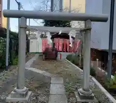 中本一稲荷神社の鳥居