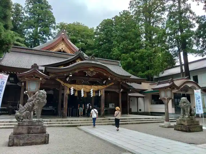 白山比咩神社(石川県)