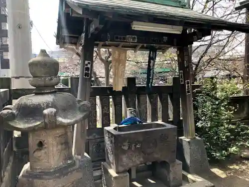 於咲稲荷神社・波除（浪除）稲荷神社の手水