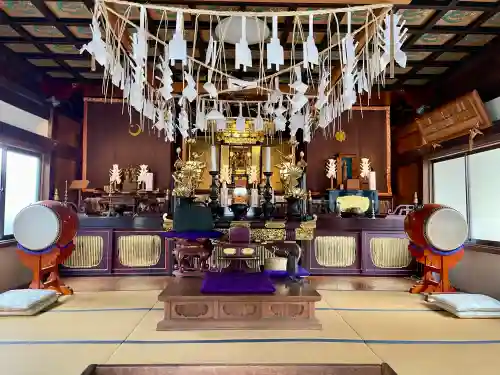 龍口寺の{uncategorized: "未分類", other: "その他", undefined: "問題あり", building: "その他建物", grave: "お墓", sacred_gate: "鳥居", guardian: "狛犬", statue: "像", buddha: "仏像", history: "歴史", nature: "自然", garden: "庭園", animal: "動物", pagoda: "塔", temizu: "手水舎", mountain_gate: "山門・神門", sanctuary: "本殿・本堂", subordinate: "末社・摂社", art: "芸術", scenery: "景色", jizo: "地蔵", ema: "絵馬", goshuin: "御朱印", omikuji: "おみくじ", items: "授与品その他", amulet: "お守り", goshuincho: "御朱印帳", eats: "食事", festival: "お祭り", votive_dance: "神楽", shichigosan: "七五三参", wedding: "結婚式", experience: "体験その他", initially: "初詣", around: "周辺", anti_infection: "感染症対策"}