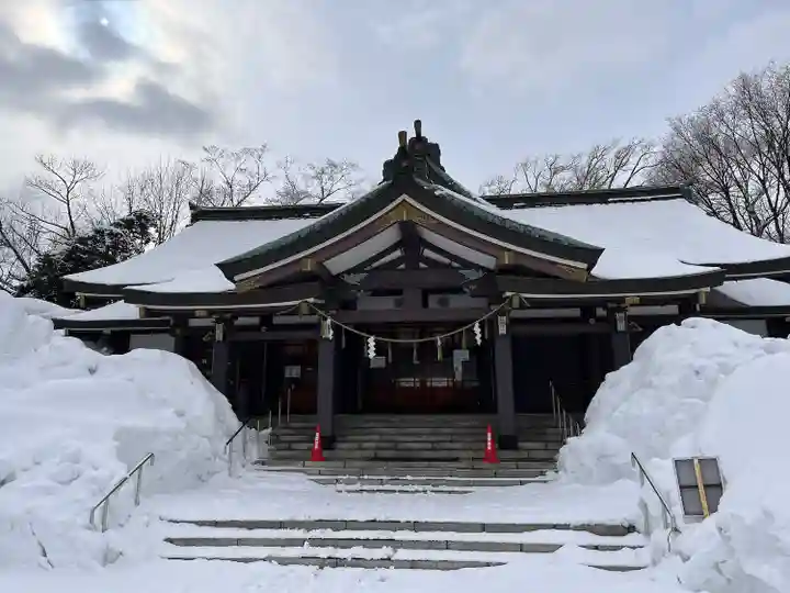 札幌護國神社の本殿・本堂