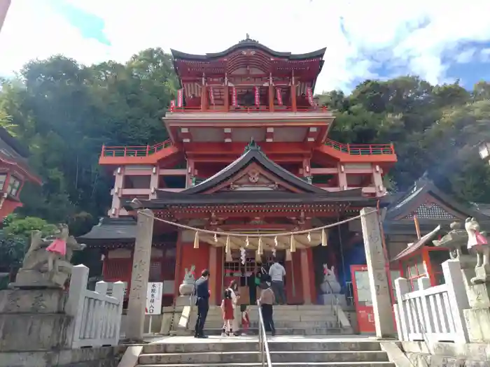 草戸稲荷神社の本殿