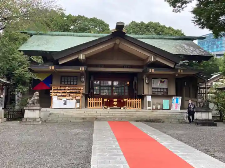東郷神社の本殿・本堂