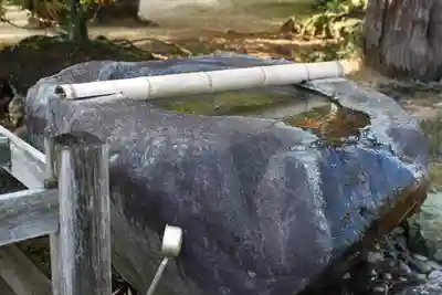 宇賀神社の手水舎