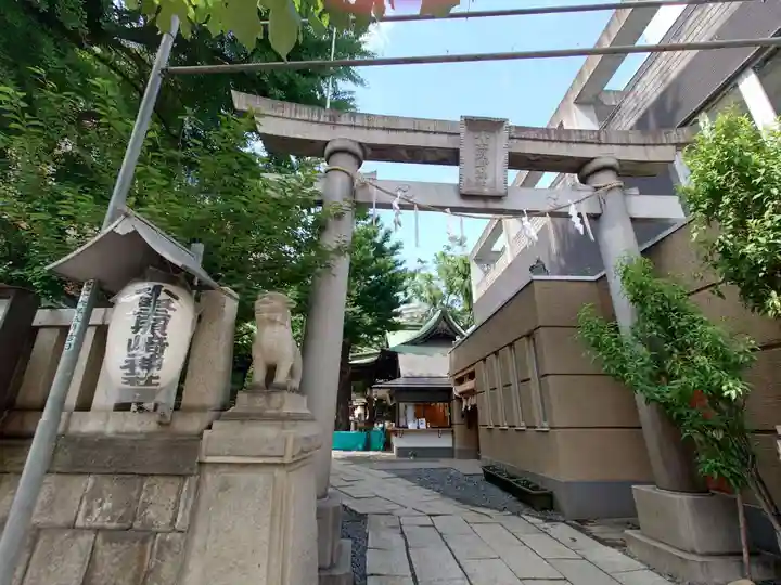 小野照崎神社の鳥居