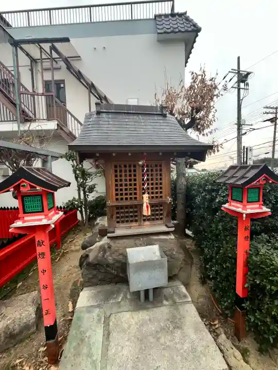 疣庄大明神の{uncategorized: "未分類", other: "その他", undefined: "問題あり", building: "その他建物", grave: "お墓", sacred_gate: "鳥居", guardian: "狛犬", statue: "像", buddha: "仏像", history: "歴史", nature: "自然", garden: "庭園", animal: "動物", pagoda: "塔", temizu: "手水舎", mountain_gate: "山門・神門", sanctuary: "本殿・本堂", subordinate: "末社・摂社", art: "芸術", scenery: "景色", jizo: "地蔵", ema: "絵馬", goshuin: "御朱印", omikuji: "おみくじ", items: "授与品その他", amulet: "お守り", goshuincho: "御朱印帳", eats: "食事", festival: "お祭り", votive_dance: "神楽", shichigosan: "七五三参", wedding: "結婚式", experience: "体験その他", initially: "初詣", around: "周辺", anti_infection: "感染症対策"}