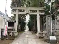 桐ヶ谷氷川神社の鳥居