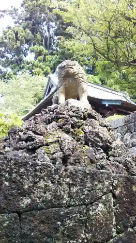 村山浅間神社の狛犬