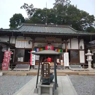 寺岡山元三大師の本殿・本堂