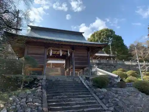 荒田神社の山門・神門