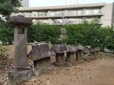 白旗神社（品濃白旗神社）の末社・摂社