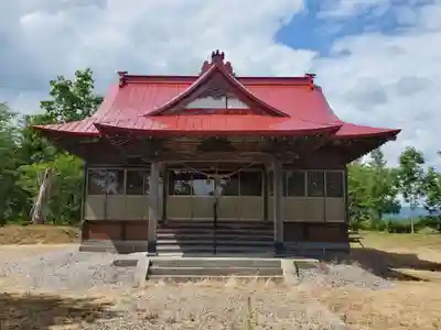 共成神社の本殿・本堂