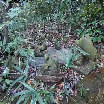 白金氷川神社の狛犬