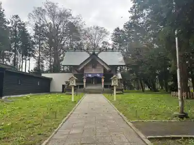 長沼神社の{uncategorized: "未分類", other: "その他", undefined: "問題あり", building: "その他建物", grave: "お墓", sacred_gate: "鳥居", guardian: "狛犬", statue: "像", buddha: "仏像", history: "歴史", nature: "自然", garden: "庭園", animal: "動物", pagoda: "塔", temizu: "手水舎", mountain_gate: "山門・神門", sanctuary: "本殿・本堂", subordinate: "末社・摂社", art: "芸術", scenery: "景色", jizo: "地蔵", ema: "絵馬", goshuin: "御朱印", omikuji: "おみくじ", items: "授与品その他", amulet: "お守り", goshuincho: "御朱印帳", eats: "食事", festival: "お祭り", votive_dance: "神楽", shichigosan: "七五三参", wedding: "結婚式", experience: "体験その他", initially: "初詣", around: "周辺", anti_infection: "感染症対策"}