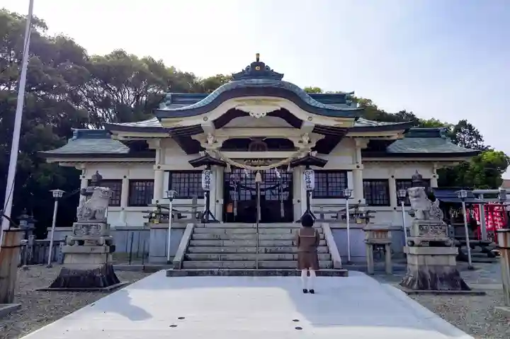 白鳥神社の本殿・本堂