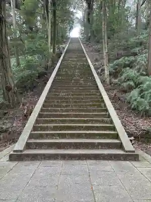 豊国廟（豊国神社飛地境内）の{uncategorized: "未分類", other: "その他", undefined: "問題あり", building: "その他建物", grave: "お墓", sacred_gate: "鳥居", guardian: "狛犬", statue: "像", buddha: "仏像", history: "歴史", nature: "自然", garden: "庭園", animal: "動物", pagoda: "塔", temizu: "手水舎", mountain_gate: "山門・神門", sanctuary: "本殿・本堂", subordinate: "末社・摂社", art: "芸術", scenery: "景色", jizo: "地蔵", ema: "絵馬", goshuin: "御朱印", omikuji: "おみくじ", items: "授与品その他", amulet: "お守り", goshuincho: "御朱印帳", eats: "食事", festival: "お祭り", votive_dance: "神楽", shichigosan: "七五三参", wedding: "結婚式", experience: "体験その他", initially: "初詣", around: "周辺", anti_infection: "感染症対策"}