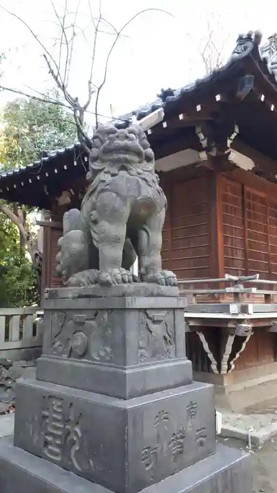 牛嶋神社の狛犬