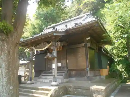 白髭神社の本殿・本堂