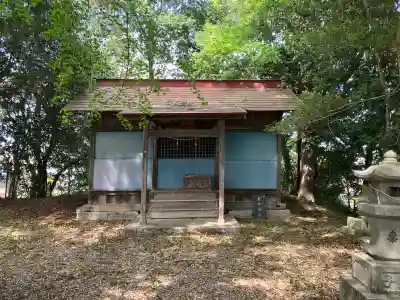 川中子熊野神社の{uncategorized: "未分類", other: "その他", undefined: "問題あり", building: "その他建物", grave: "お墓", sacred_gate: "鳥居", guardian: "狛犬", statue: "像", buddha: "仏像", history: "歴史", nature: "自然", garden: "庭園", animal: "動物", pagoda: "塔", temizu: "手水舎", mountain_gate: "山門・神門", sanctuary: "本殿・本堂", subordinate: "末社・摂社", art: "芸術", scenery: "景色", jizo: "地蔵", ema: "絵馬", goshuin: "御朱印", omikuji: "おみくじ", items: "授与品その他", amulet: "お守り", goshuincho: "御朱印帳", eats: "食事", festival: "お祭り", votive_dance: "神楽", shichigosan: "七五三参", wedding: "結婚式", experience: "体験その他", initially: "初詣", around: "周辺", anti_infection: "感染症対策"}