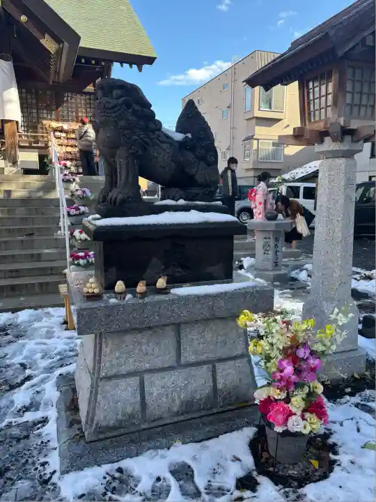 札幌諏訪神社の狛犬