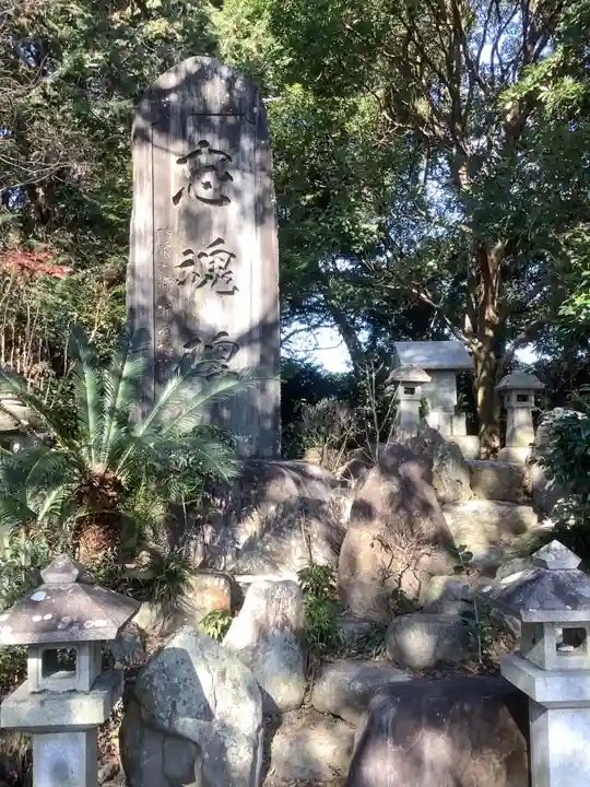 菟足神社の末社・摂社