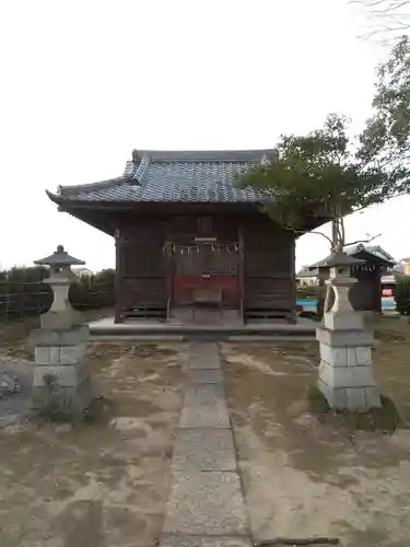 関根神社の本殿