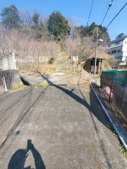 稲荷山子育地蔵堂(栃木県)