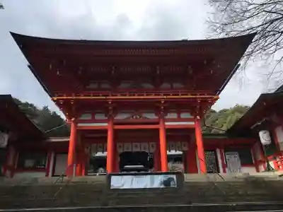近江神宮の山門・神門