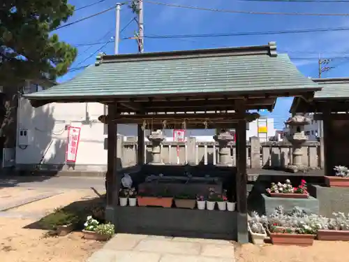 四所神社の手水