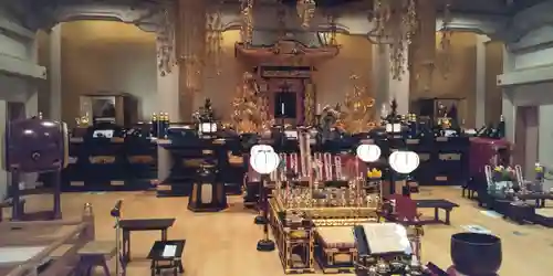 眞久寺の本殿・本堂