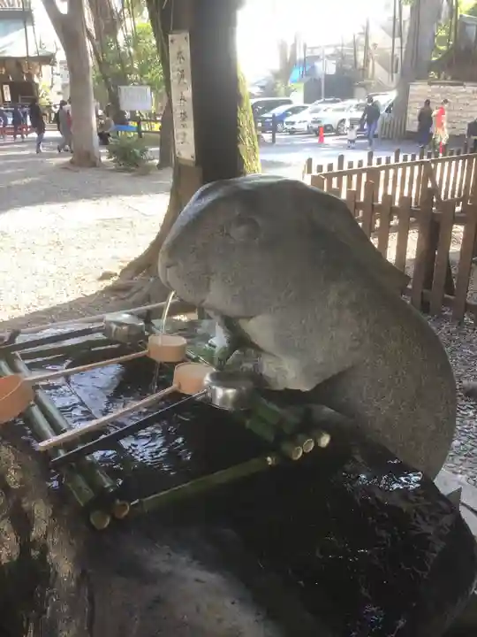 調神社の手水舎