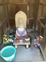 辻地蔵堂(黒川樋門)の仏像