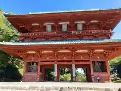 高野山金剛峯寺の山門