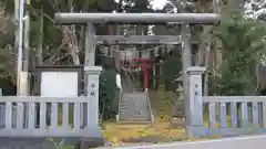 諏訪神社の鳥居