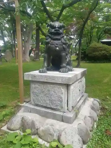 日吉八幡神社の狛犬