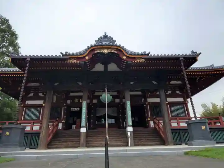 慈恩寺の本殿・本堂