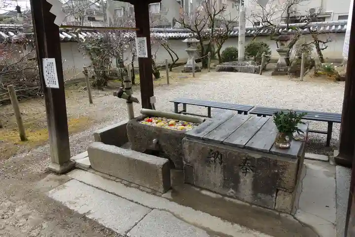 菅原天満宮(菅原神社)の手水舎
