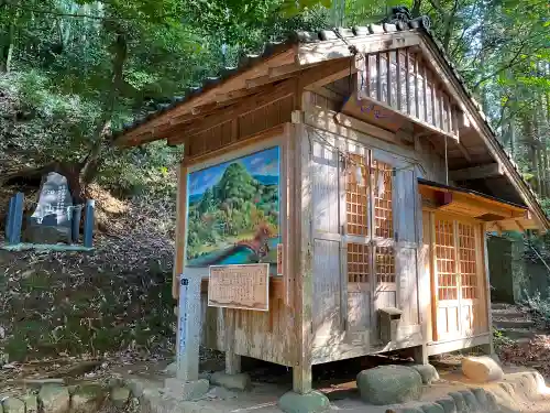 玉作湯神社の末社