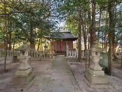 鳴岡稲荷神社の本殿
