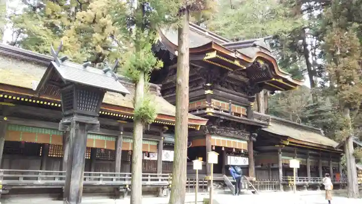 諏訪大社下社春宮の本殿・本堂