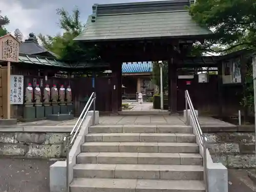 普門院の山門・神門
