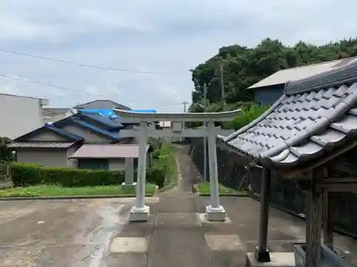 八幡神社の鳥居