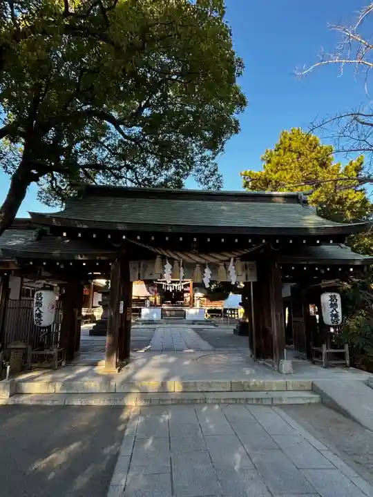 葛飾八幡宮の{uncategorized: "未分類", other: "その他", undefined: "問題あり", building: "その他建物", grave: "お墓", sacred_gate: "鳥居", guardian: "狛犬", statue: "像", buddha: "仏像", history: "歴史", nature: "自然", garden: "庭園", animal: "動物", pagoda: "塔", temizu: "手水舎", mountain_gate: "山門・神門", sanctuary: "本殿・本堂", subordinate: "末社・摂社", art: "芸術", scenery: "景色", jizo: "地蔵", ema: "絵馬", goshuin: "御朱印", omikuji: "おみくじ", items: "授与品その他", amulet: "お守り", goshuincho: "御朱印帳", eats: "食事", festival: "お祭り", votive_dance: "神楽", shichigosan: "七五三参", wedding: "結婚式", experience: "体験その他", initially: "初詣", around: "周辺", anti_infection: "感染症対策"}