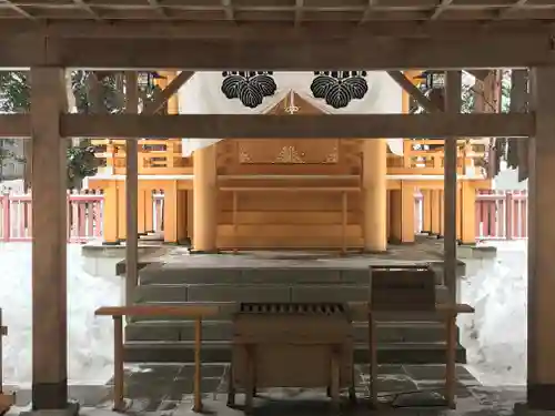 開拓神社の本殿