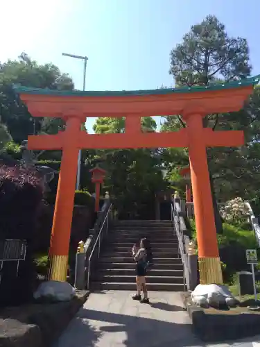 穴八幡宮の鳥居