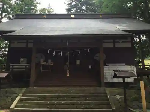 山家神社の本殿