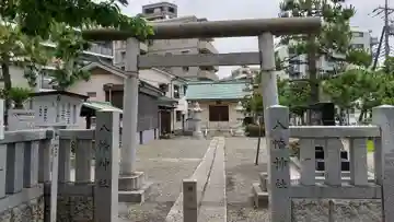 小島八幡神社の鳥居